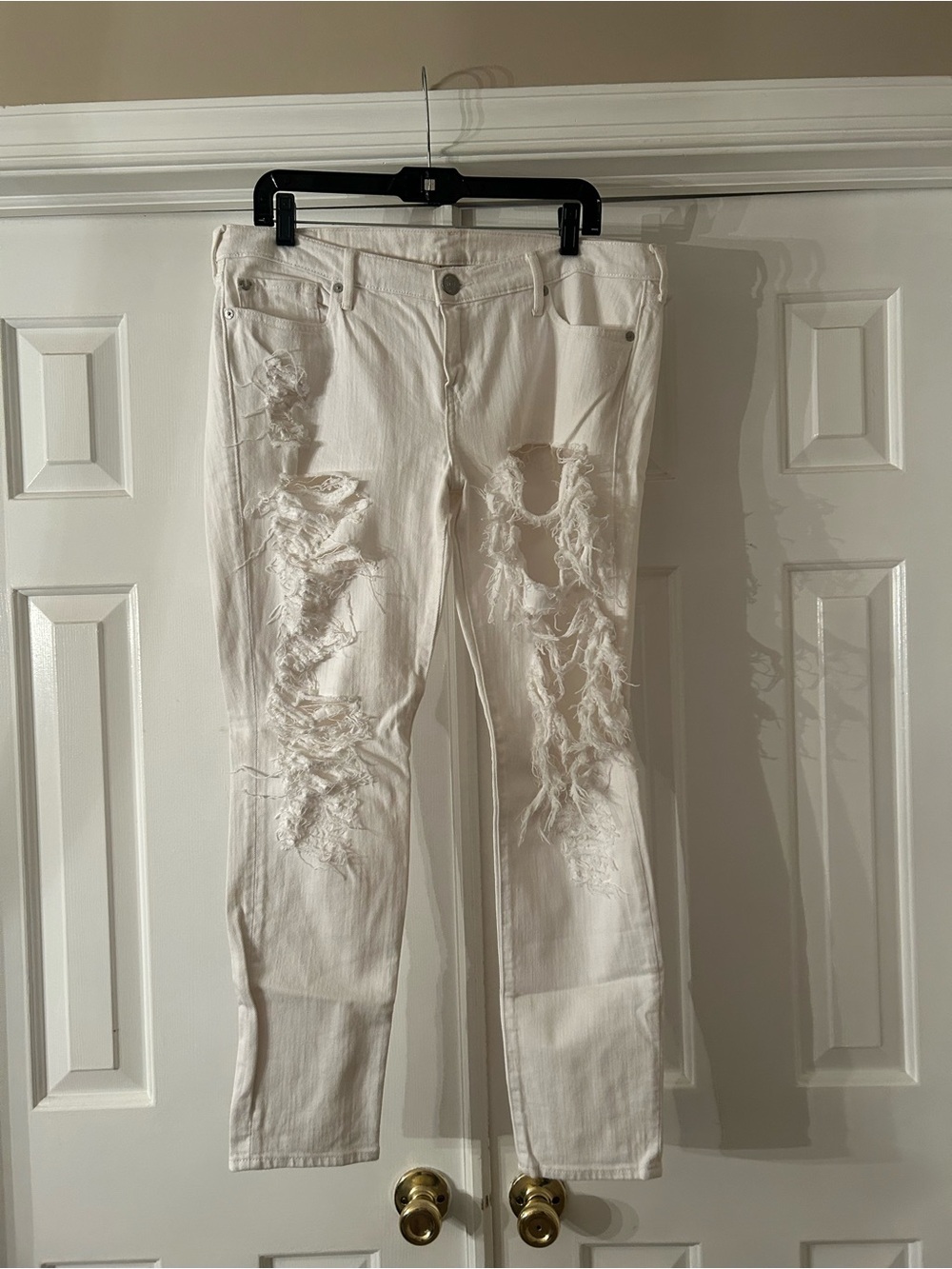 True Religion White Distressed Skinny women’s Jeans